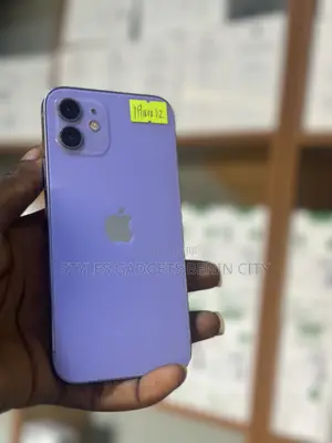 Apple iPhone 12 64 GB Green