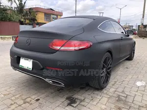Mercedes-Benz C-Class C 300 4MATIC (W205) 2017 Black