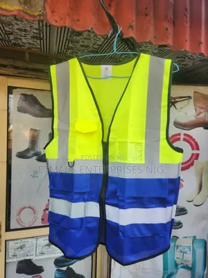 Pocket Reflective_ 2 Color Vest