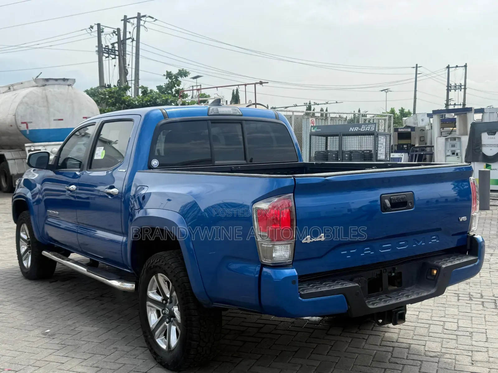 Toyota Tacoma 4dr Double Cab 2016 Blue