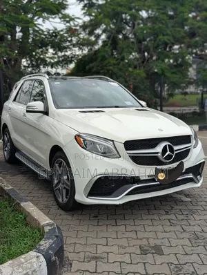 Mercedes-Benz GLE-Class 2017 White
