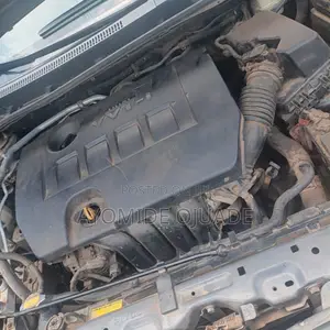 Toyota Corolla 2010 Gray