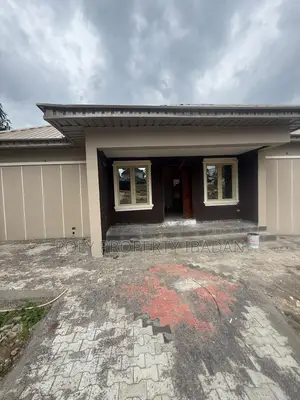 2bdrm Apartment in Kolapo Ishola Gra, Akobo for rent