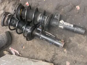 Volkswagen Tiguan Front Shock