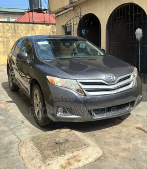 Toyota Venza 2011 Gray