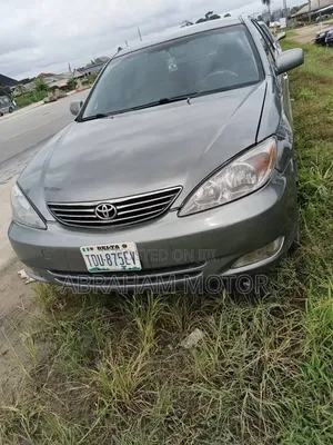 Toyota Camry 2004