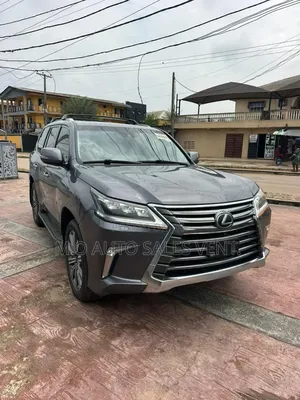 Lexus LX 2016 Gray