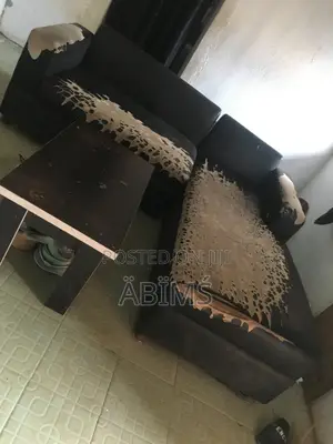 3 and 2 Seater Set of Chair
