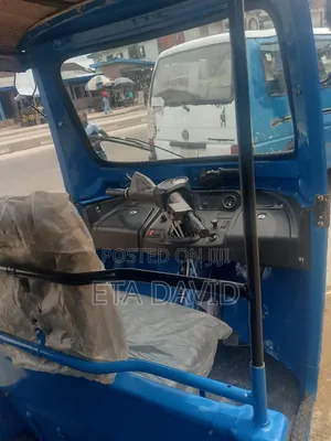 TVS King Cargo 2025 Blue