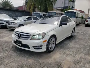Mercedes-Benz C300 2012 White