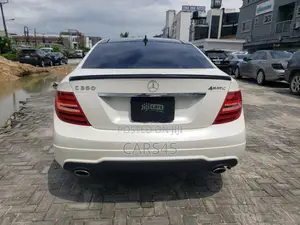 Mercedes-Benz C300 2012 White