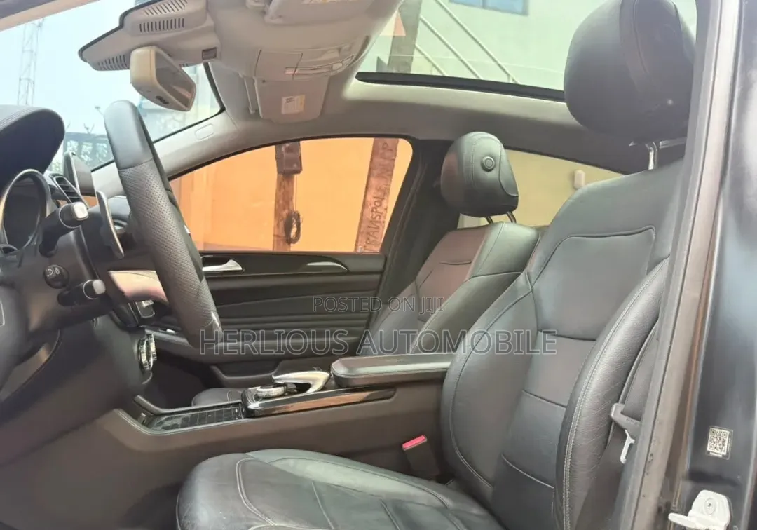 Mercedes-Benz GLE-Class 2017 Green