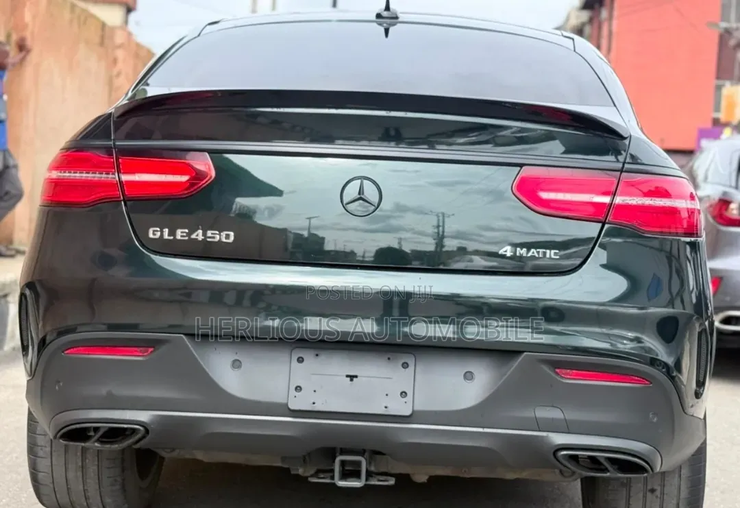 Mercedes-Benz GLE-Class 2017 Green