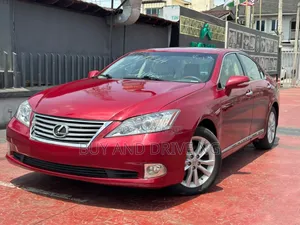 Lexus ES 2012 Red
