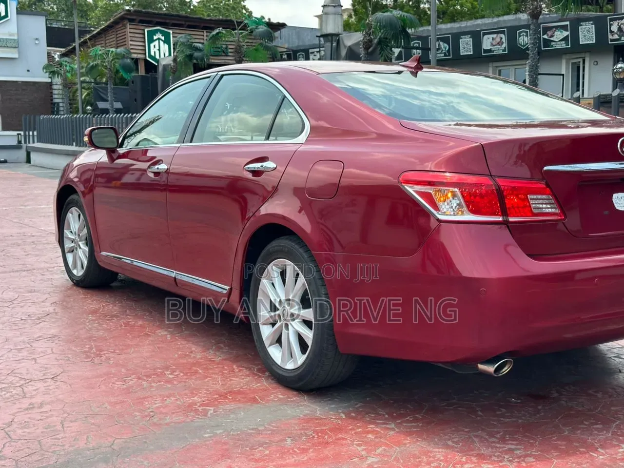 Lexus ES 2012 Red