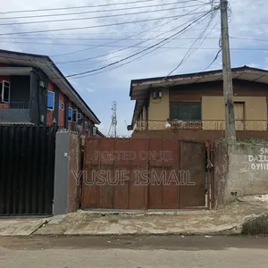 Furnished 3bdrm Block of Flats in Olamiko Street, Dopemu for sale