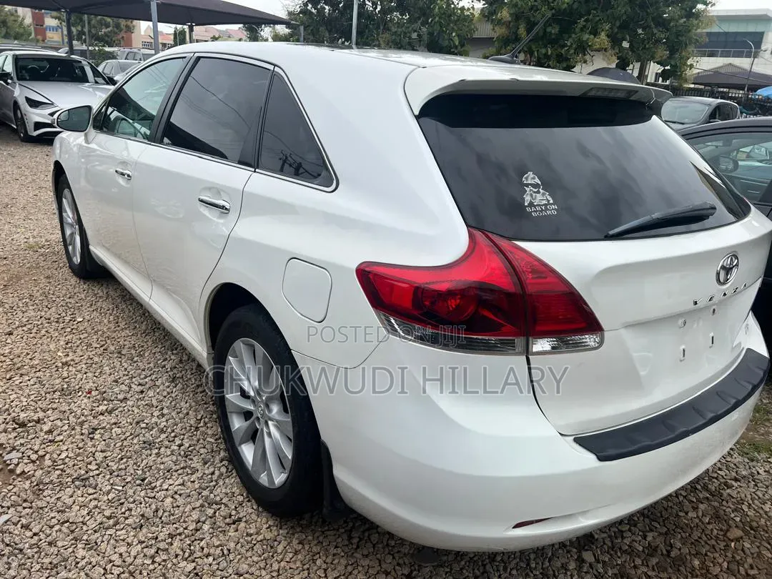 Toyota Venza 2013 White