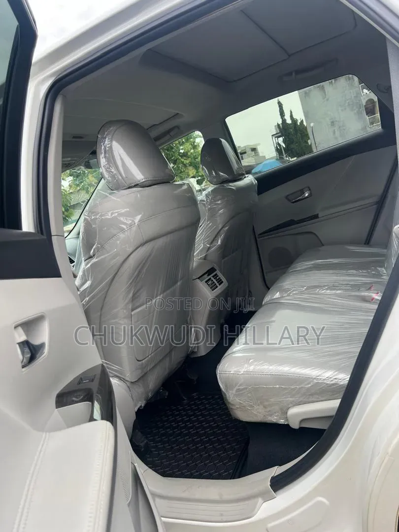 Toyota Venza 2013 White