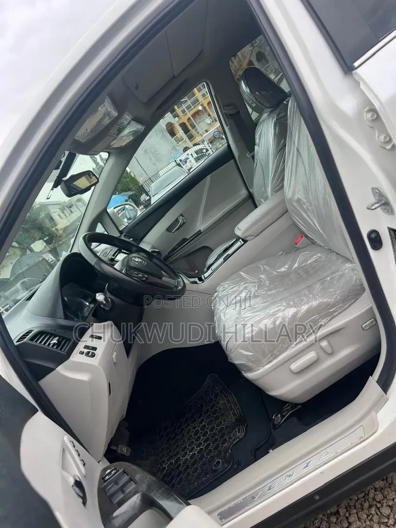 Toyota Venza 2013 White