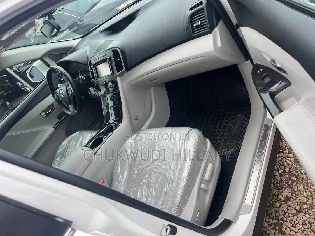Toyota Venza 2013 White