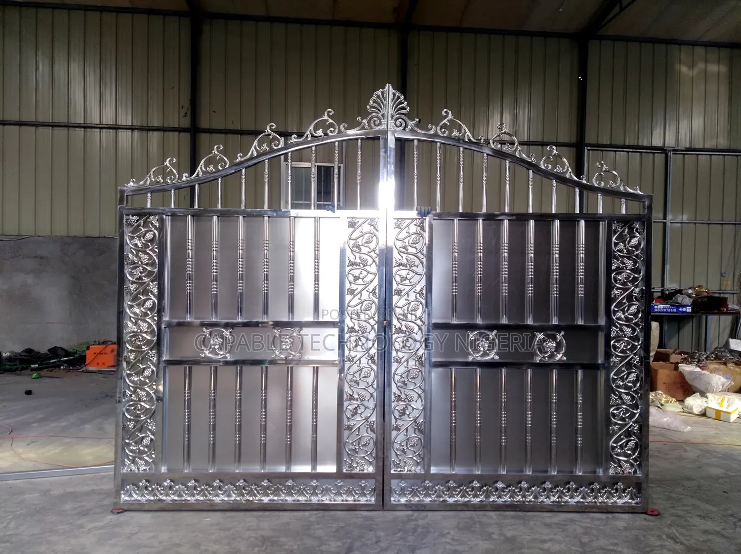 Stainless Gate Design