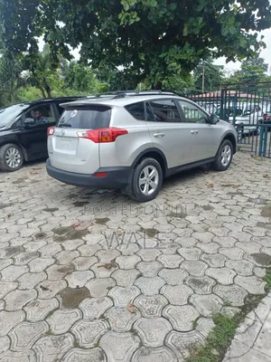 Toyota RAV4 2014 Silver