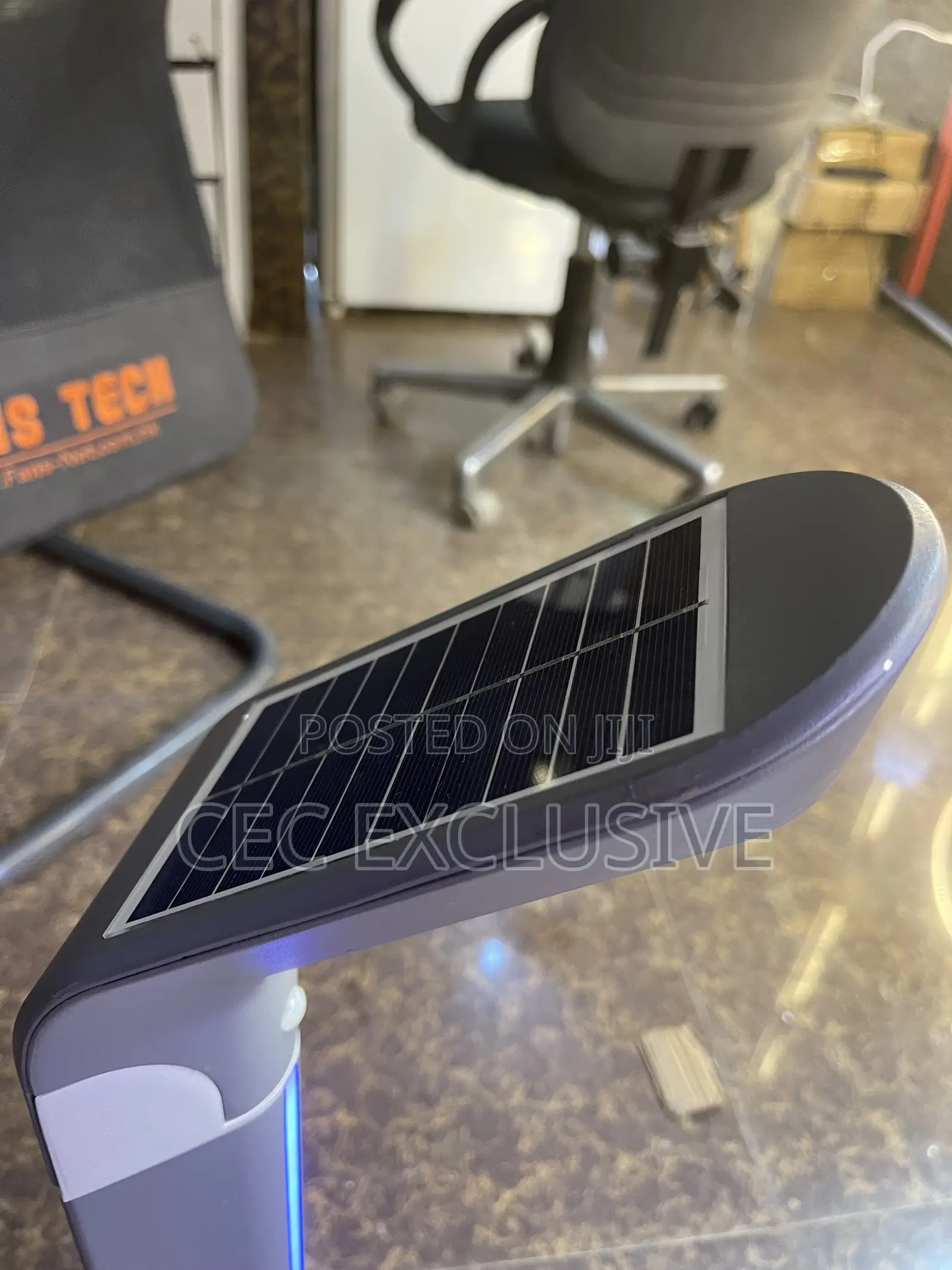 Solar Luxury Garden Light