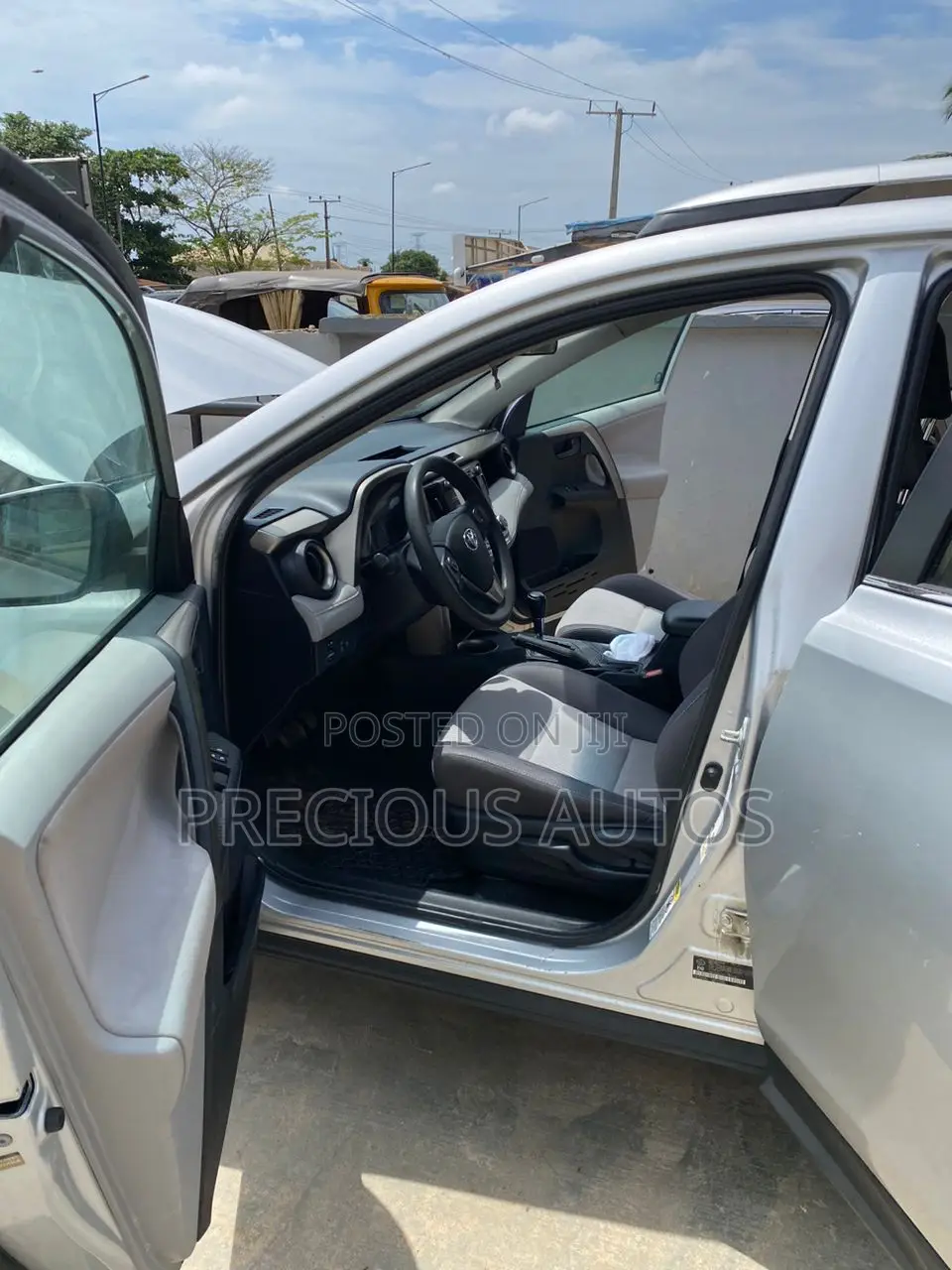 Toyota RAV4 2016 Silver