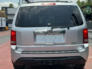 Honda Pilot 2014 Silver