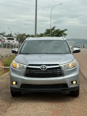 Toyota Highlander 2016 Silver