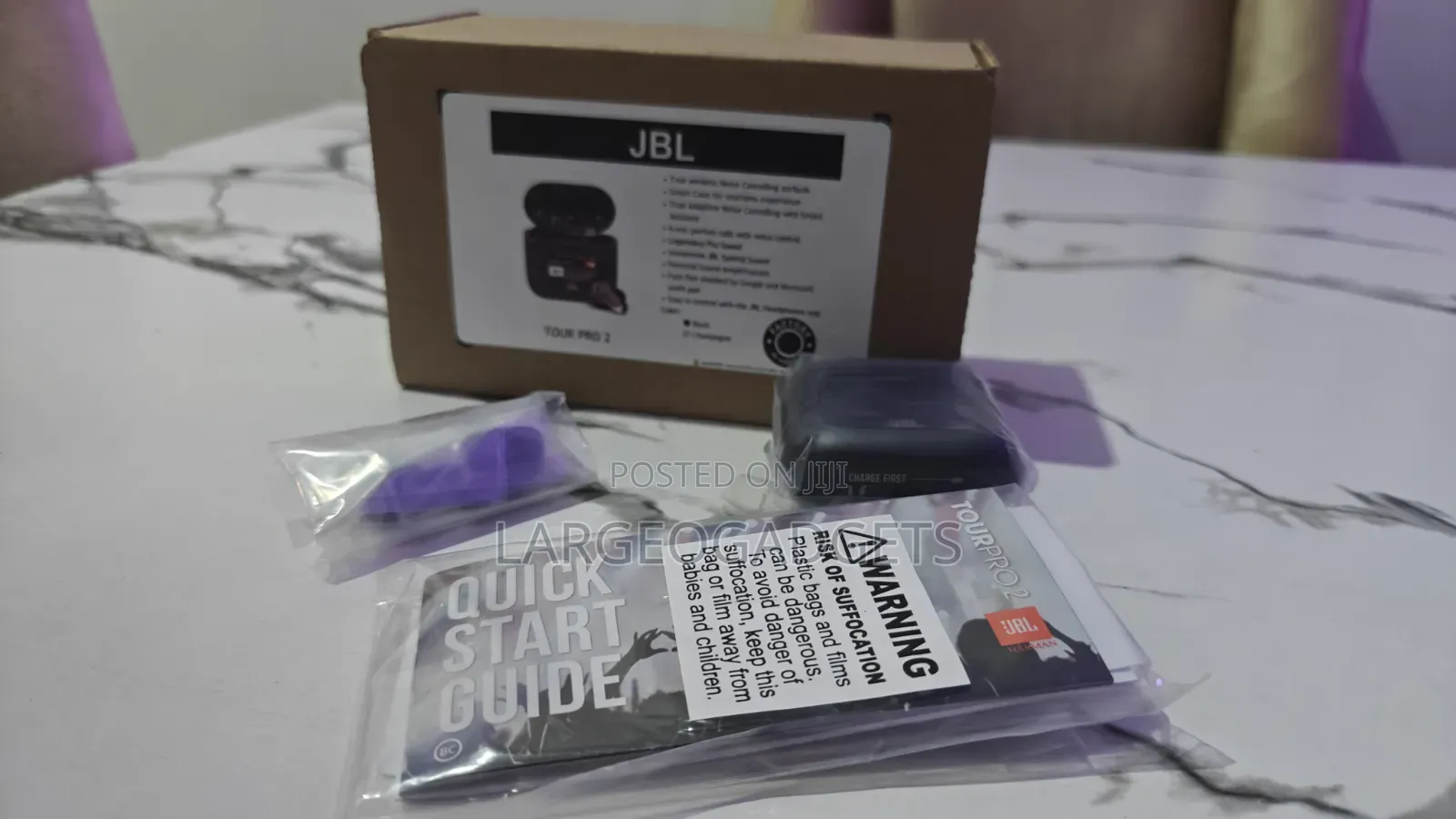 JBL Tour Pro 2