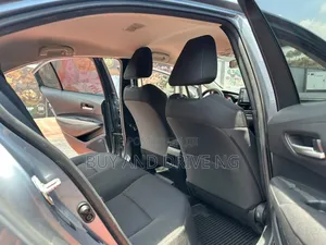Toyota Corolla L 2020 Blue