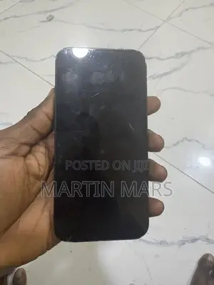 Apple iPhone 13 128 GB Green