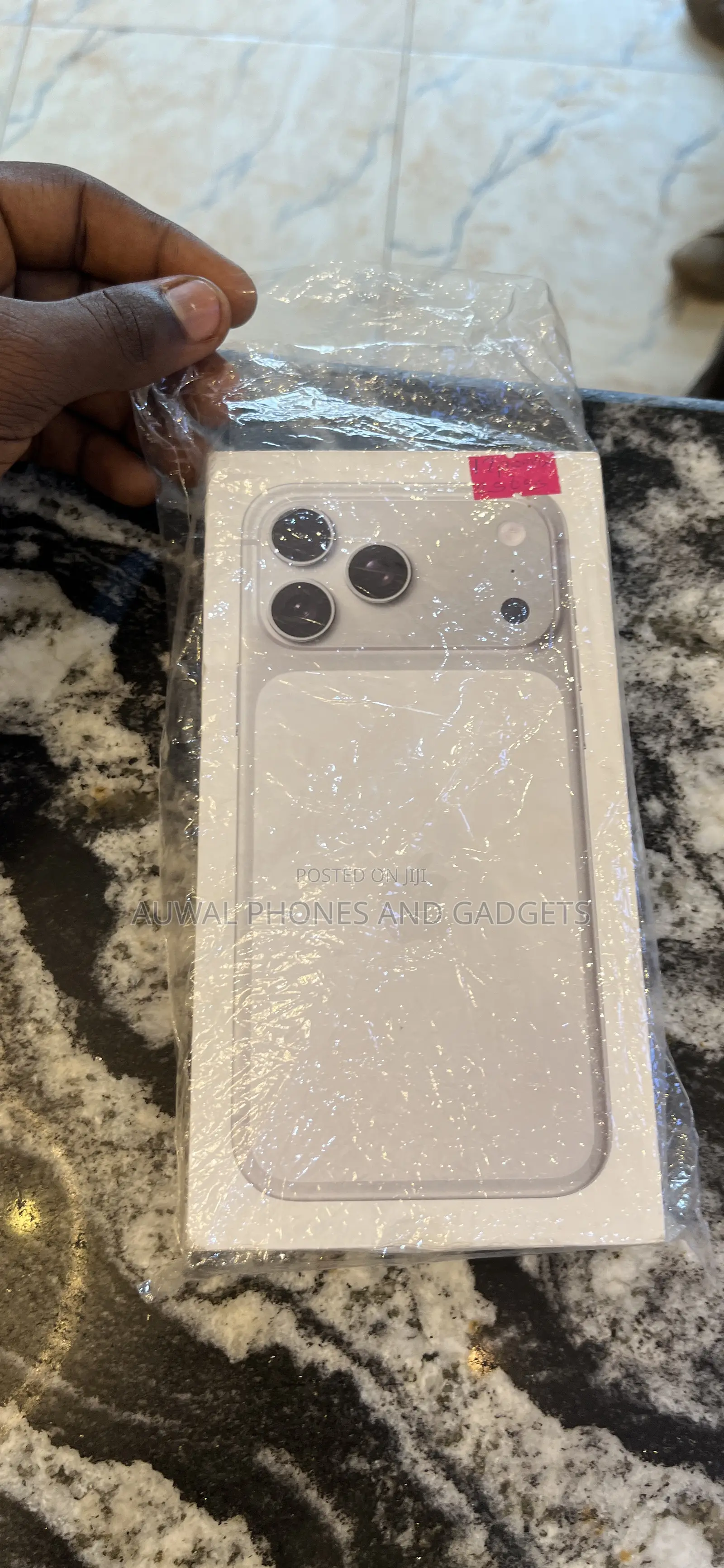 New Apple iPhone 17 Pro Max 256 GB Silver