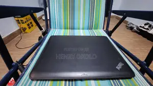 Laptop Lenovo ThinkPad Yoga 8GB Intel Core i3 SSD 256GB