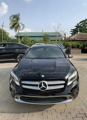 Mercedes-Benz GLA 250 2017 Black