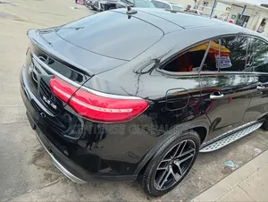 Mercedes-Benz GLE-Class 2018 Black