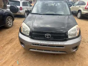 Toyota RAV4 Automatic 2004 Black
