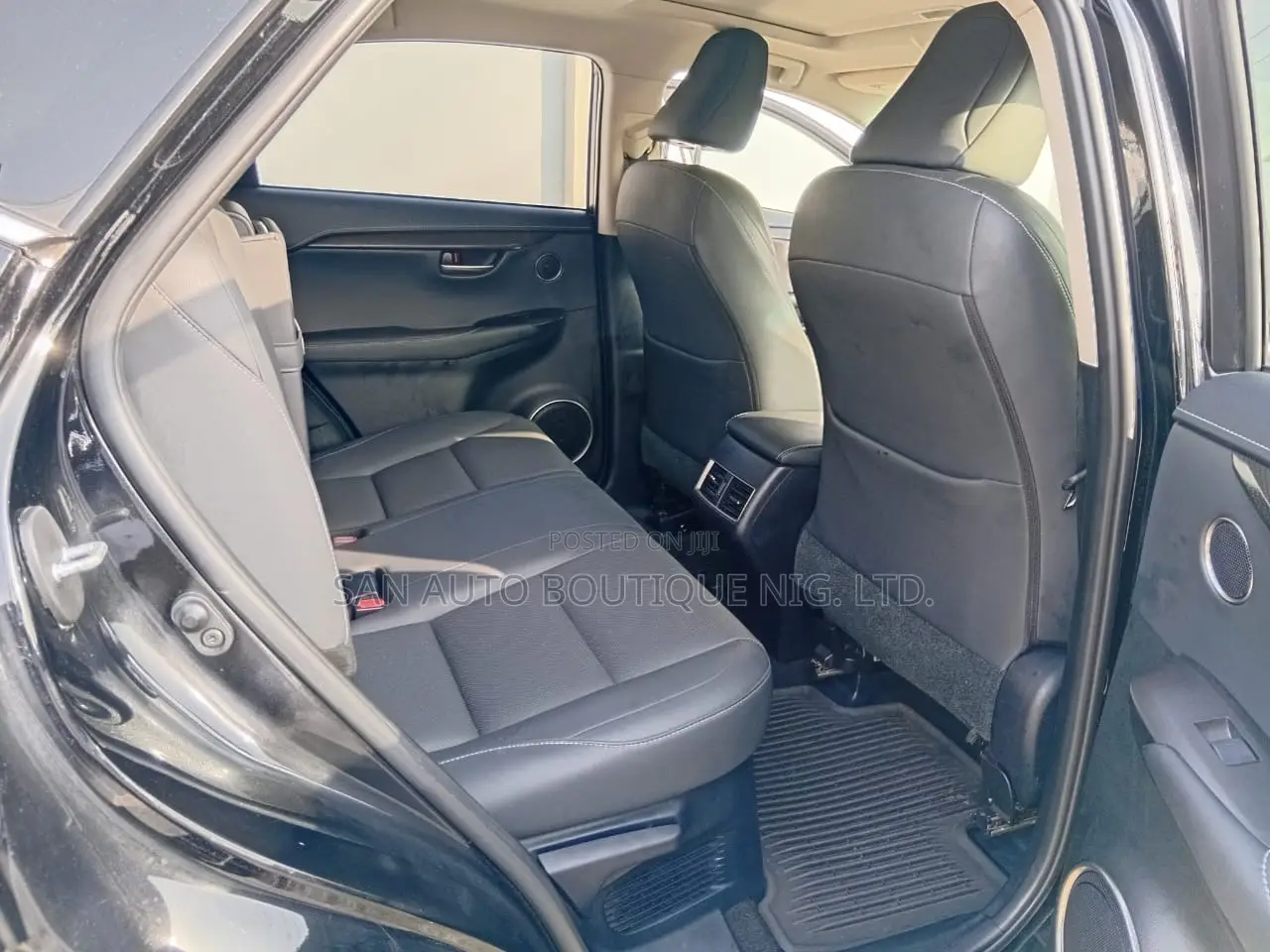 Lexus NX 2016 Black