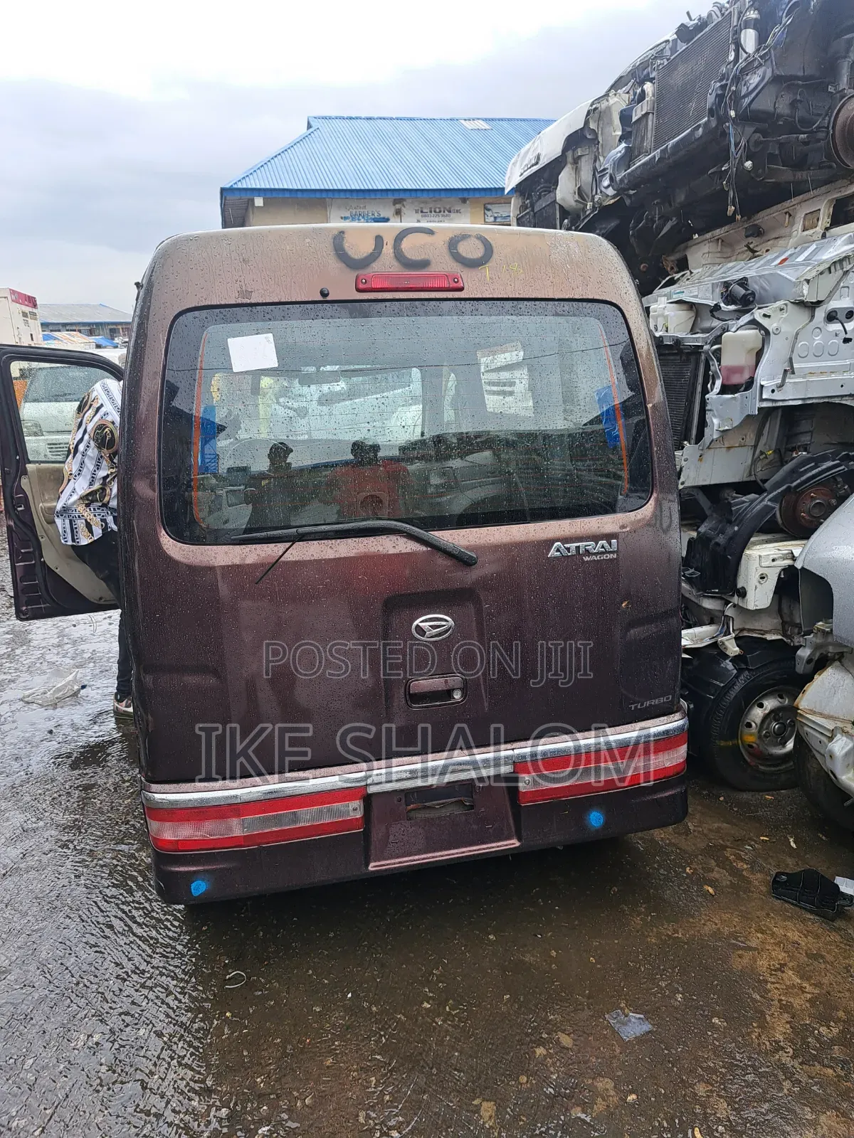 Daihatsu Hijet 2012 Brown