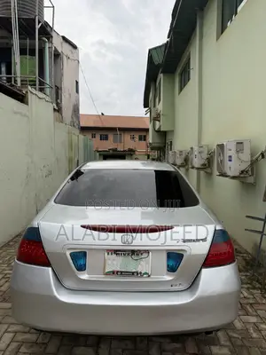 Honda Accord 2.0 Comfort Automatic 2007 Silver