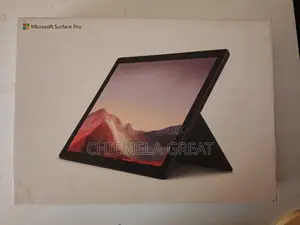 New Laptop Microsoft Surface Pro 7 8GB Intel Core i5 SSD 256GB