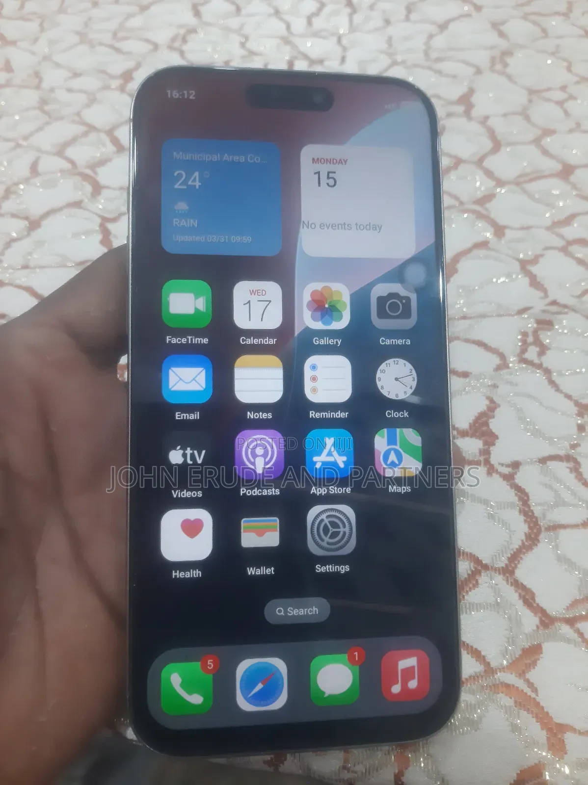 Apple iPhone 16 Pro Max 1 TB Silver