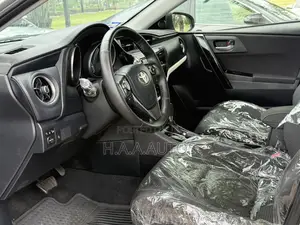 Toyota Corolla 2017 Silver