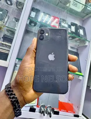 Apple iPhone 11 64 GB Black