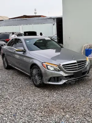 Mercedes-Benz C300 Sport 4dr AWD 4Matic Sedan (2.0L 4cyl 7A) 2015 Gray