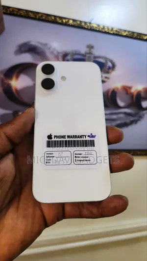 Apple iPhone 16 128 GB White