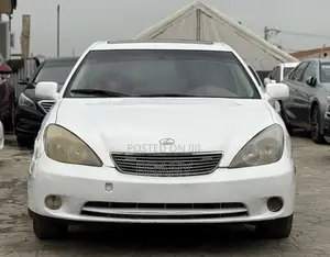 Lexus ES 330 Sedan 2004 White