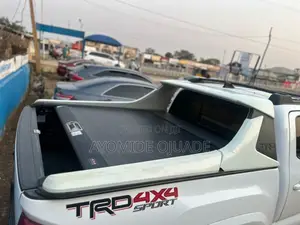 Toyota Tacoma TRD Sport 2017 White