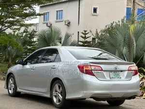 Toyota Camry 2013 Silver